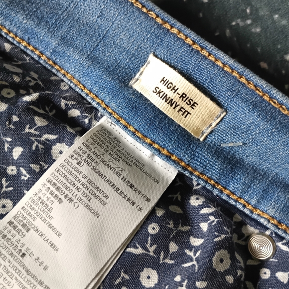 Kirkland High Rise Skinny Jeans size 20 - Picture 4 of 4